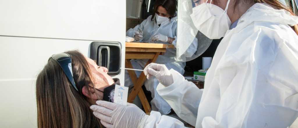 Mendoza registró 959 casos de coronavirus este martes