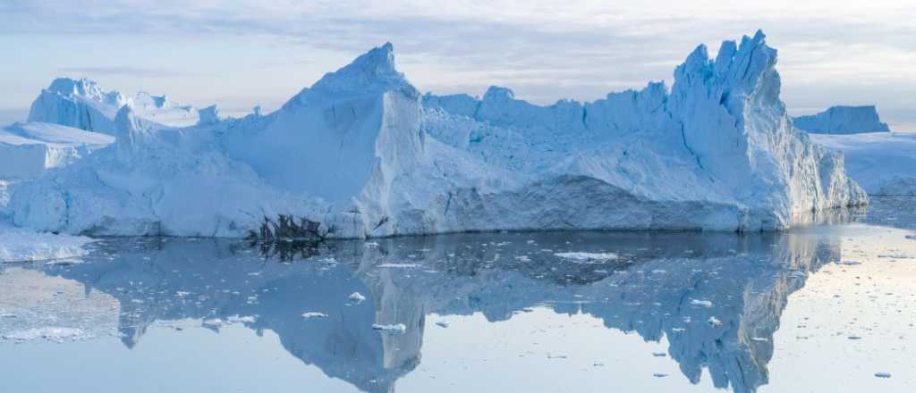 Se desprendió el iceberg más grande del mundo en la Antártida