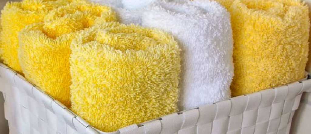 ¿Cómo usar el vinagre para suavizar toallas?