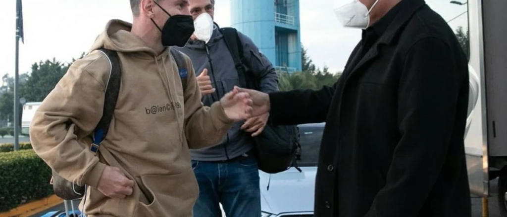 Messi lleg&oacute; al pa&iacute;s y ya se sum&oacute; a la Selecci&oacute;n en Ezeiza