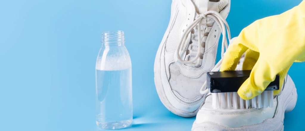Cinco trucos infalibles para limpiar tus zapatillas sin dañarlas