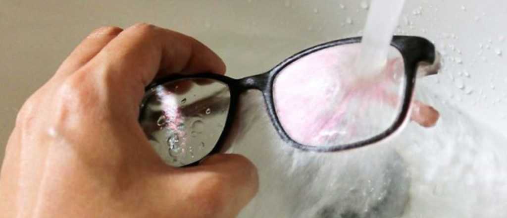 Consejos útiles para limpiar tus lentes correctamente