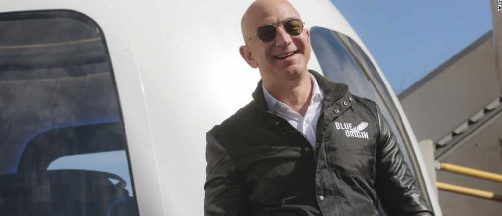 El fundador de Amazon Jeff Bezos viajará al espacio