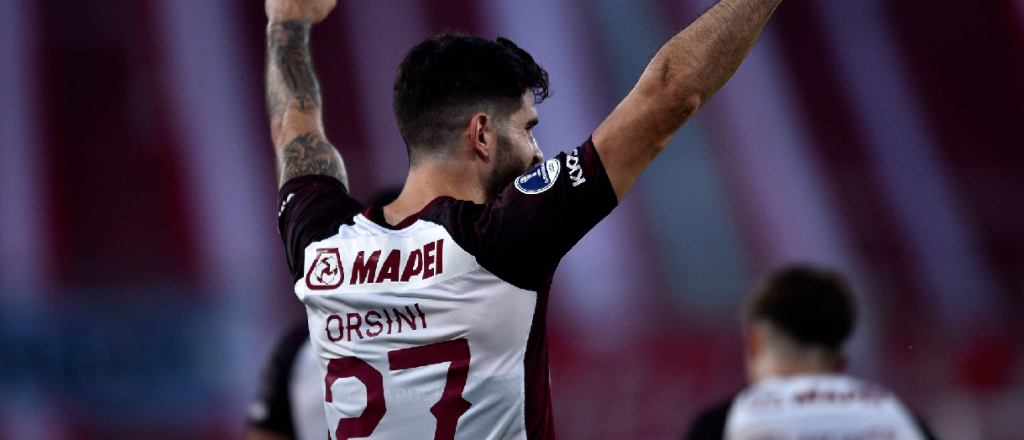 Orsini lleg&oacute; a Boca y dijo que sue&ntilde;a con "potenciar mi carrera"