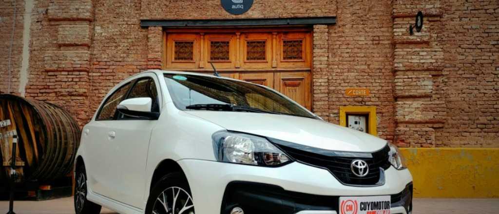 Cuánto cuesta mantener un auto económico como el Toyota Etios