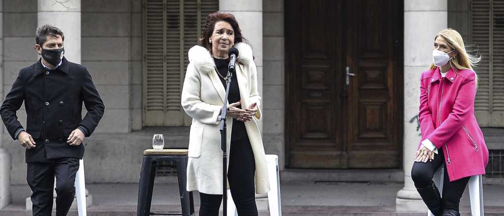 Cristina Fernández tiene en la mira a las prepagas y obras sociales