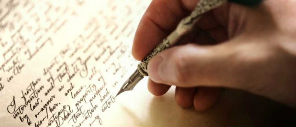 Alvear lanz&oacute; la segunda edici&oacute;n de "Yo escribo en casa"