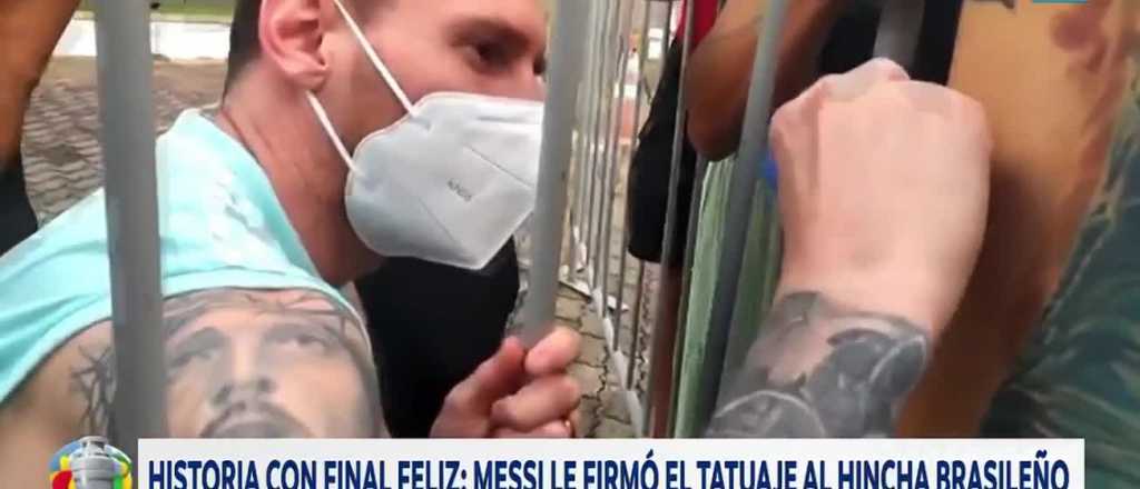 Messi y un gesto único: le firmó el tatuaje al hincha brasileño