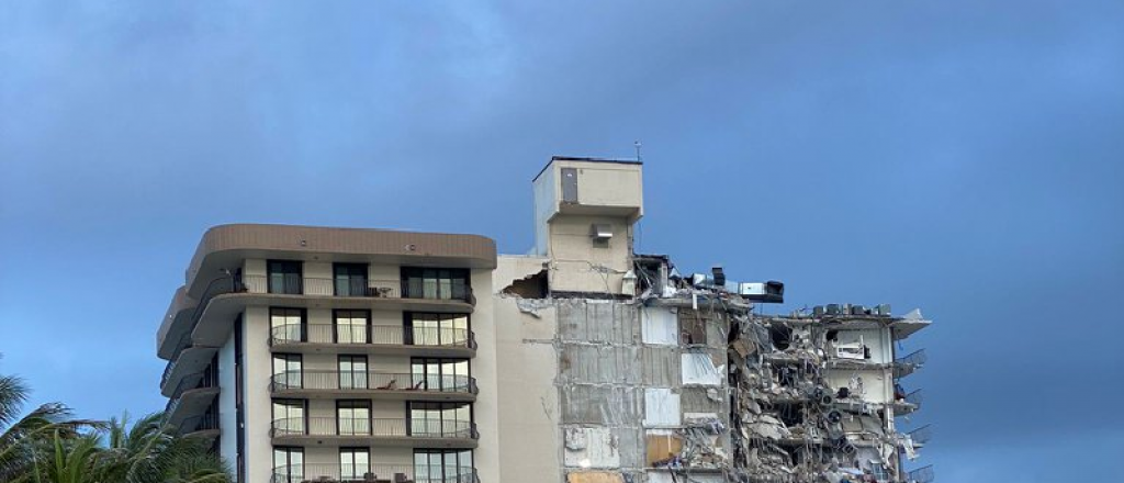 Derrumbe en Miami: apareci&oacute; un argentino vivo
