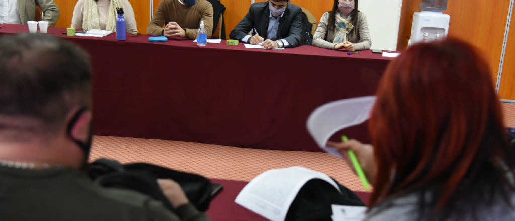 Así impacta en el sueldo el aumento salarial ofrecido por el Gobierno de Mendoza