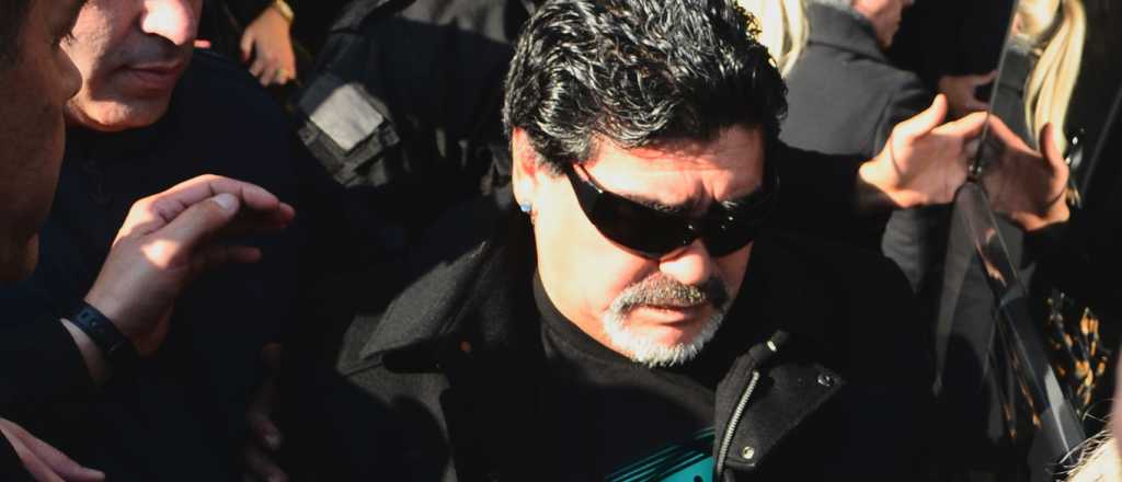 Maradona sobre Messi: "Dejen de romper las bolas con que hay que mimarlo"