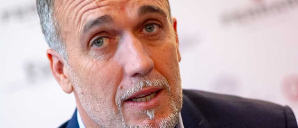 La AFIP orden&oacute; un millonario embargo contra Gabriel Batistuta