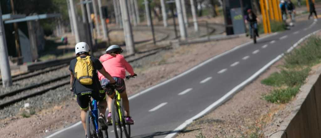 Mendoza anunció la red de ciclovías "más grande del interior del país"
