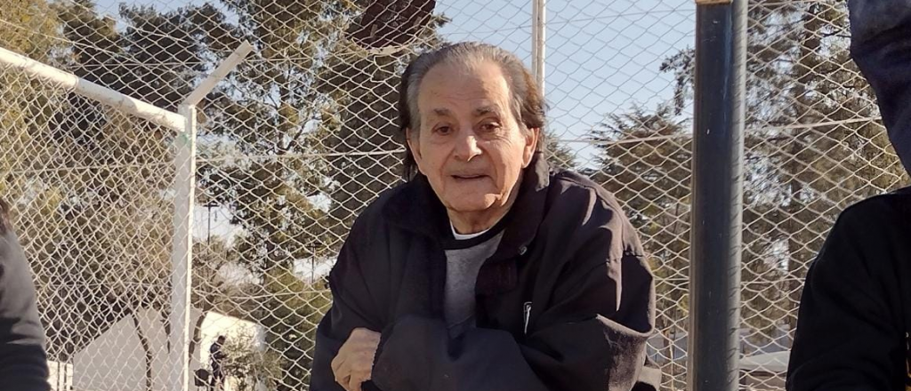 C&oacute;mo est&aacute; V&iacute;ctor Legrotaglie tras su primera noche internado