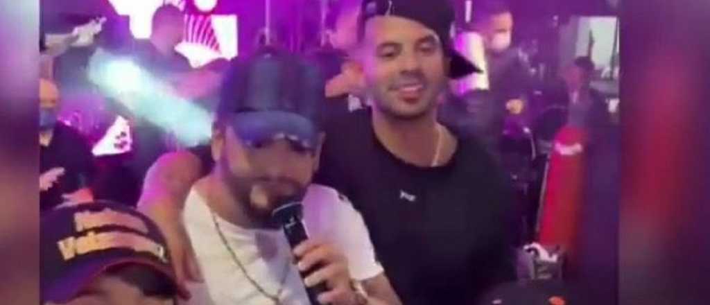 Cardona se fue de fiesta y no jugar&aacute; m&aacute;s en Boca