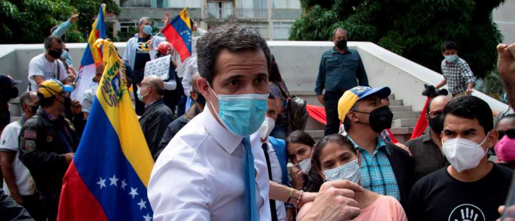 Video: as&iacute; quisieron secuestrar a Guaid&oacute; en Venezuela