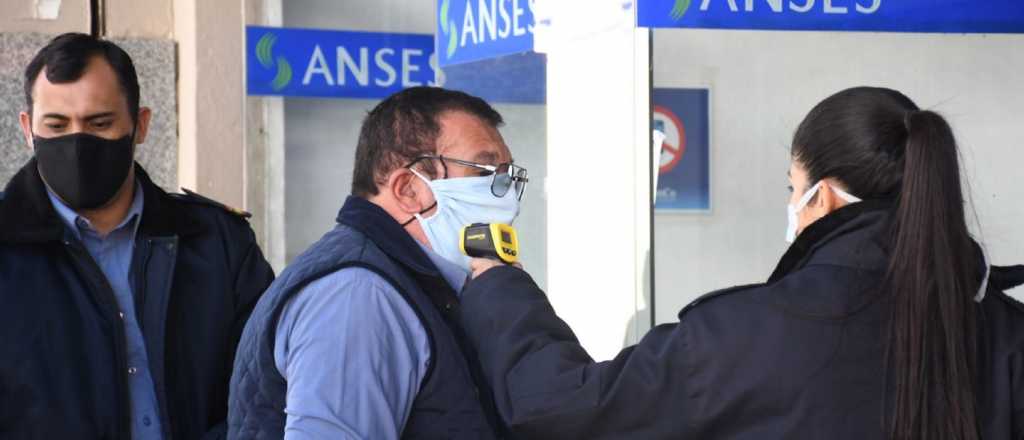 El barbijo será optativo en Mendoza, anunció Suarez