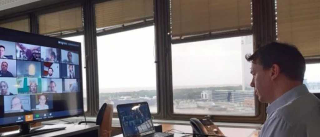 Basualdo, el "sobreviviente" que tiene cada vez m&aacute;s poder