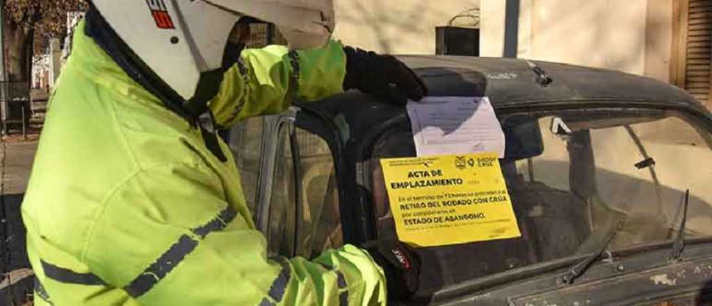 Godoy Cruz secuestrar&aacute; autos abandonados en la v&iacute;a p&uacute;blica