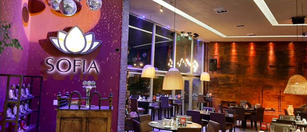 Aperturas: el rest&oacute; Sof&iacute;a se mud&oacute; a un gran espacio en el Arena Maip&uacute; 