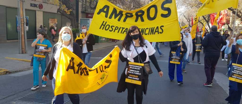 Los profesionales médicos de AMPRoS anunciaron paro y movilización