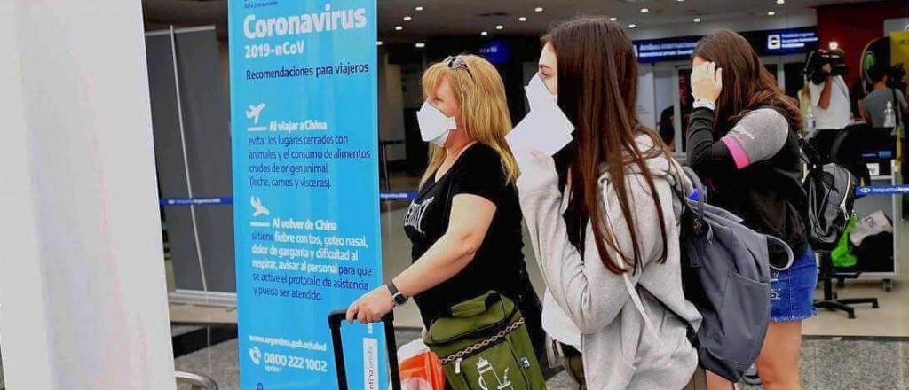 Desde este lunes, todos los turistas vacunados podrán ingresar al país