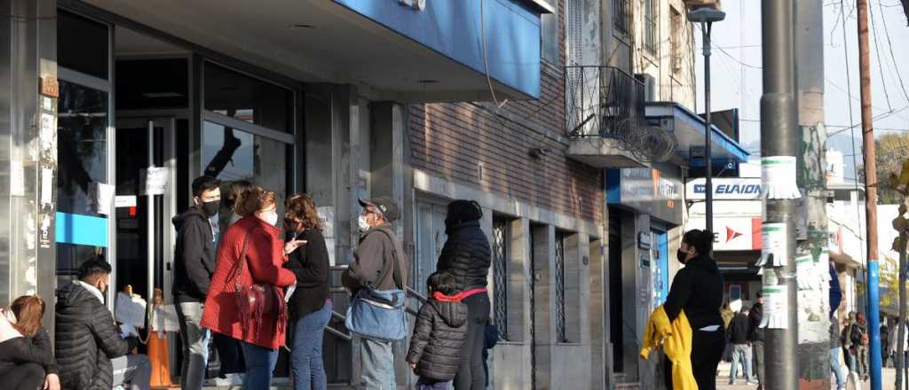 ¿Cuándo se paga el bono extra de $5.000 para jubilados y pensionados?