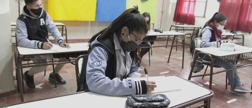 El 30 de noviembre finalizarán las clases de secundario en Mendoza