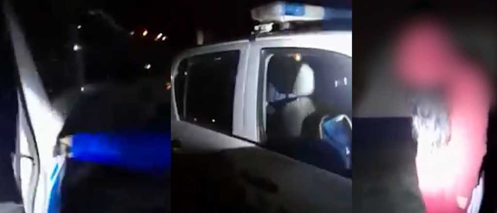 Video: denunciaron a dos policías por violar a una chica en un móvil