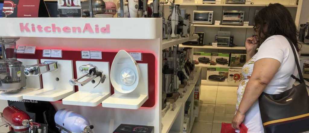 La economía se frenó y cayó el PIB