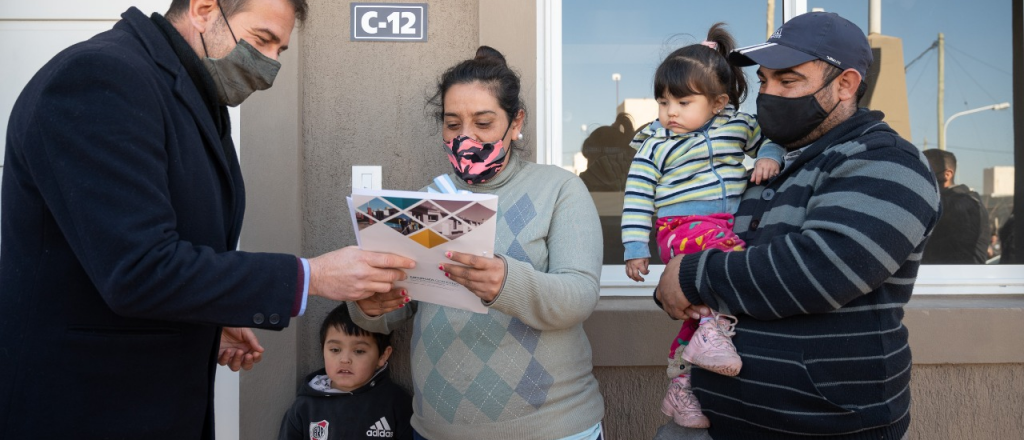 Maip&uacute;: el Gobierno entreg&oacute; la tercera etapa del barrio Parque Norte