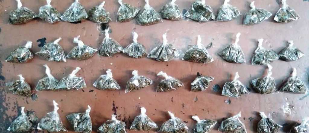 Detuvieron a dos dealers en el barrio San Mart&iacute;n