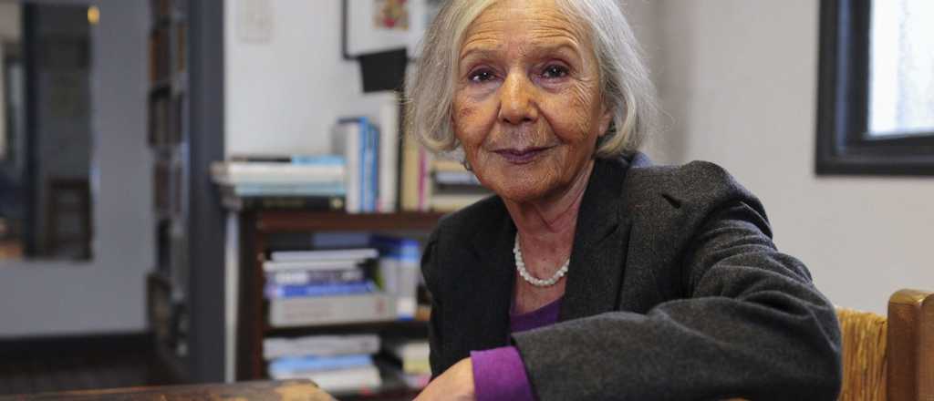 Sarlo dijo que el hijo de Alberto deber&iacute;a "nacer en silencio"