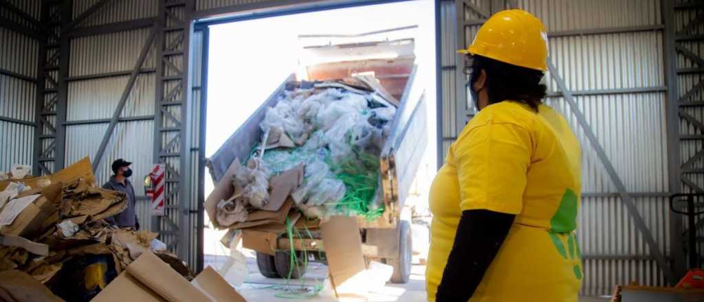 Reciclaje: Luján continúa instalando Puntos Verdes
