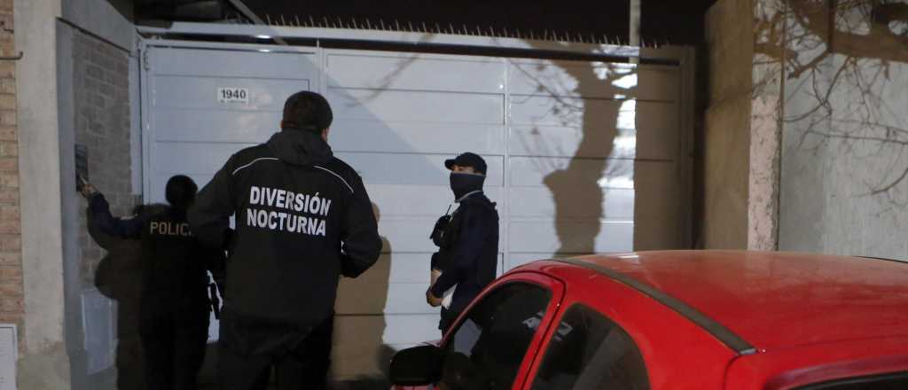 Otra vez, detenidos por fiestas clandestinas en Luján y Las Heras