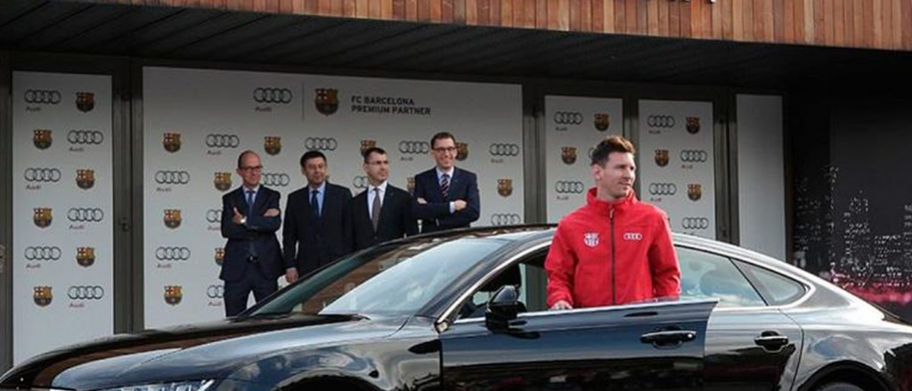 Messi se despide del Barcelona pero no de sus autos