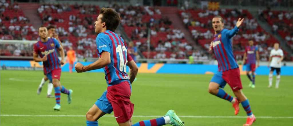 Riqui Puig metió un golazo contra la Juventus en el Gamper