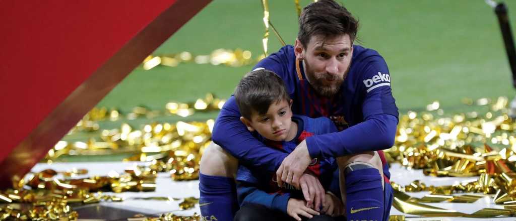 Video: así contestó Thiago a hinchas que iban a burlarse de Messi