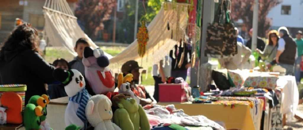 Emprendedoras ofrecen juguetes artesanales para el d&iacute;a del ni&ntilde;o