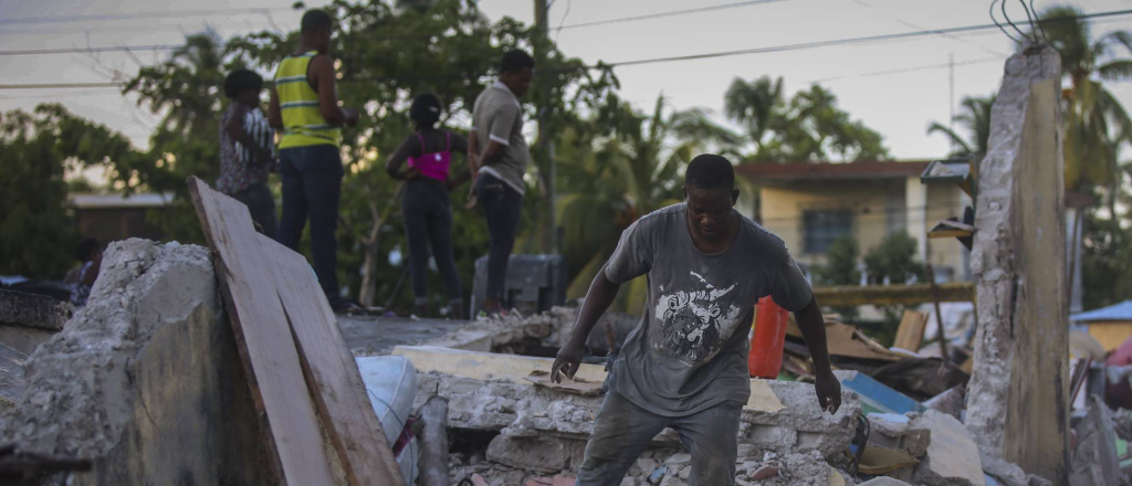 Al menos 304 fallecidos en Haití por el terremoto