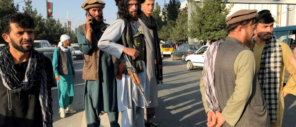 EE.UU. dejó un arsenal de armas en Afganistán, ahora en manos talibanes