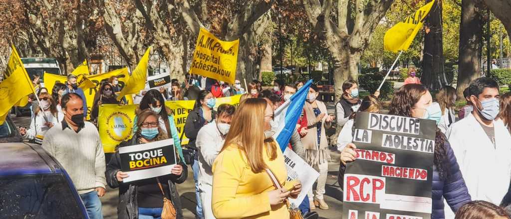 Por las protestas de AMProS, suspendieron el acto por San Martín