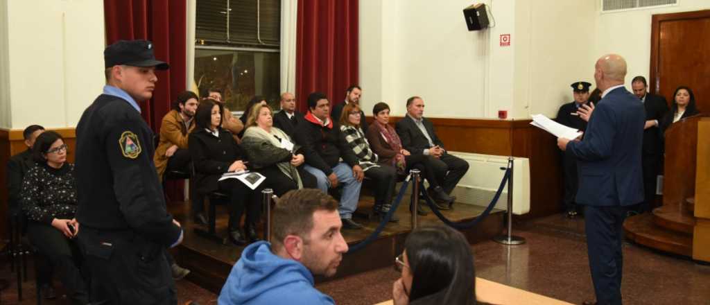 Jueces enseñan en escuelas de Mendoza cómo son los juicios por jurados