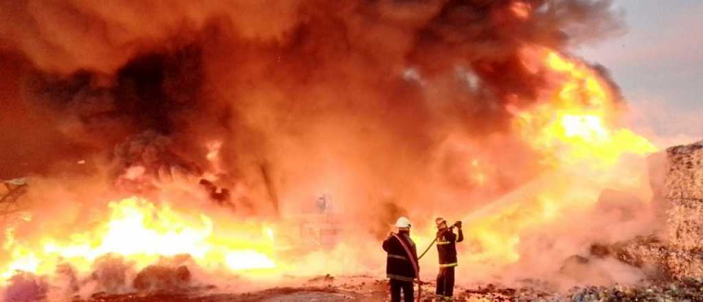 Video: incendios en Córdoba arrasan con casas y campos