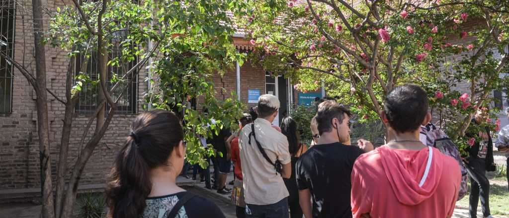 Ciudad brinda nuevas herramientas para ayudar a conseguir empleo