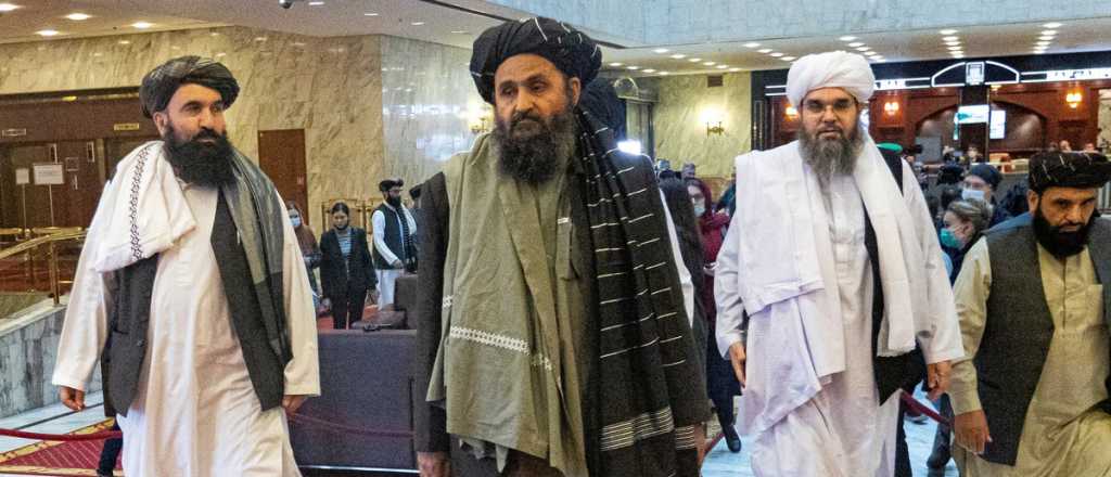 El cofundador del Talibán llegó a Kabul para formar gobierno