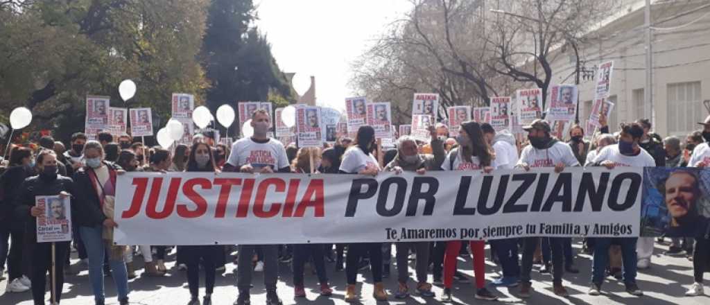 Video: manifestación por Luziano Moreno en la Peatonal