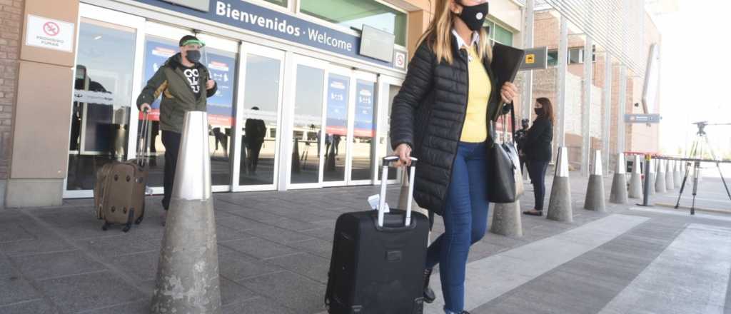 Las restricciones que tendría Mendoza para recibir a turistas chilenos