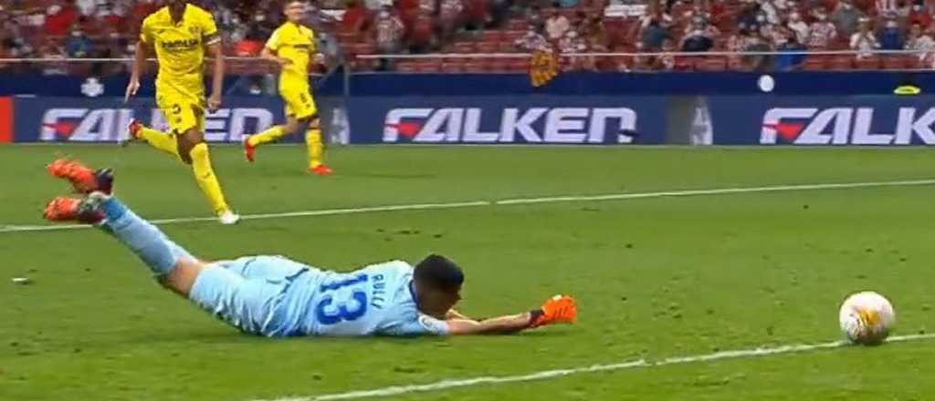 El blooper de Rulli y Mandi para el empate al Atl&eacute;tico de Madrid