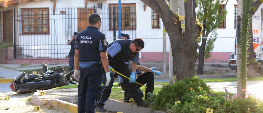 Joven de 17 años falleció tras colisionar contra un árbol en Rivadavia